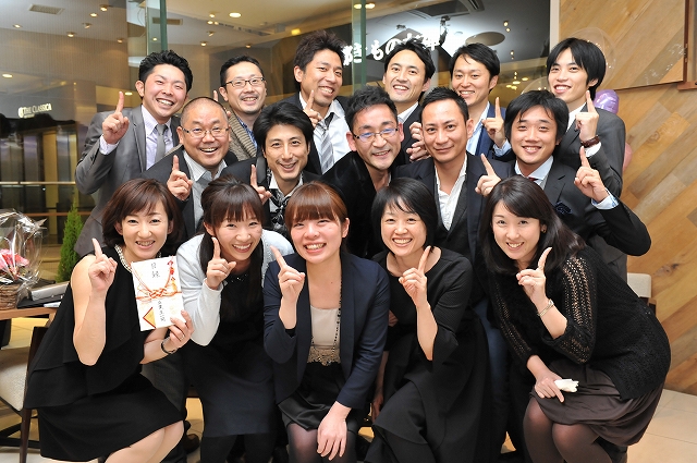 演じる 統治可能 破滅的な 会社 表彰 式 服装 女性 Transformdpa Org